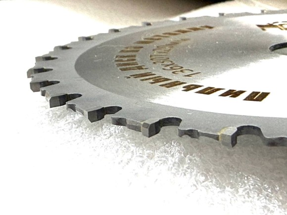 Пильный диск bosch по стали 136 мм