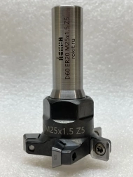 Фреза со сменными пластинами хвостовик 20 мм или крепление на резьбу шпинделя ER20 M25x1,5 ИСКРА D60 для выравнивания поверхности дерева пластика цветных мет.